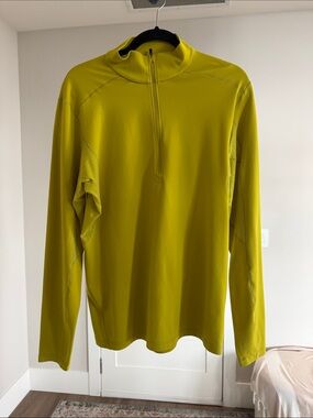 Arc'teryx Men's Half-Zip Performance Jacket in Chartreuse